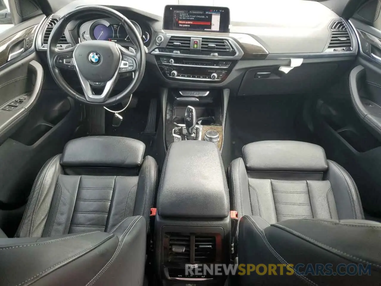 8 Photograph of a damaged car 5UXUJ3C52KLG53780 BMW X4 2019