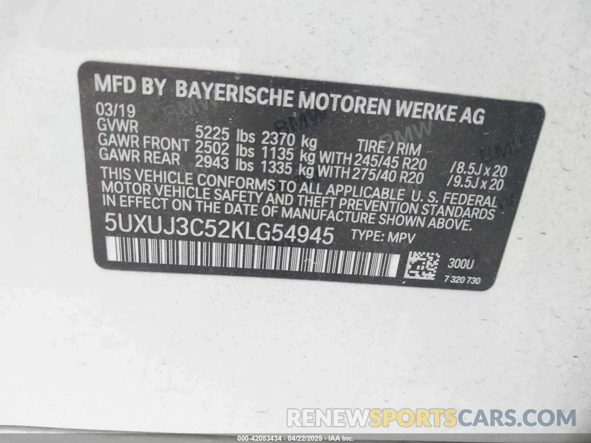 9 Photograph of a damaged car 5UXUJ3C52KLG54945 BMW X4 2019