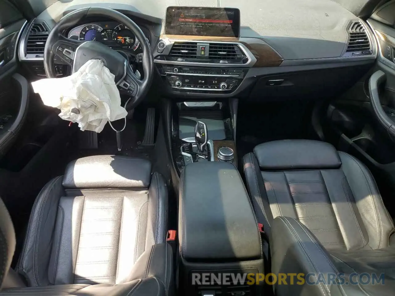 8 Photograph of a damaged car 5UXUJ3C52KLG57232 BMW X4 2019