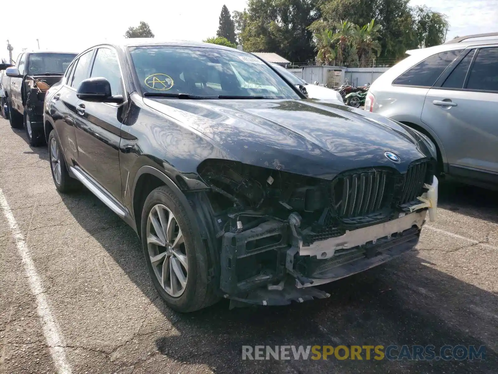 1 Photograph of a damaged car 5UXUJ3C53KLG53609 BMW X4 2019