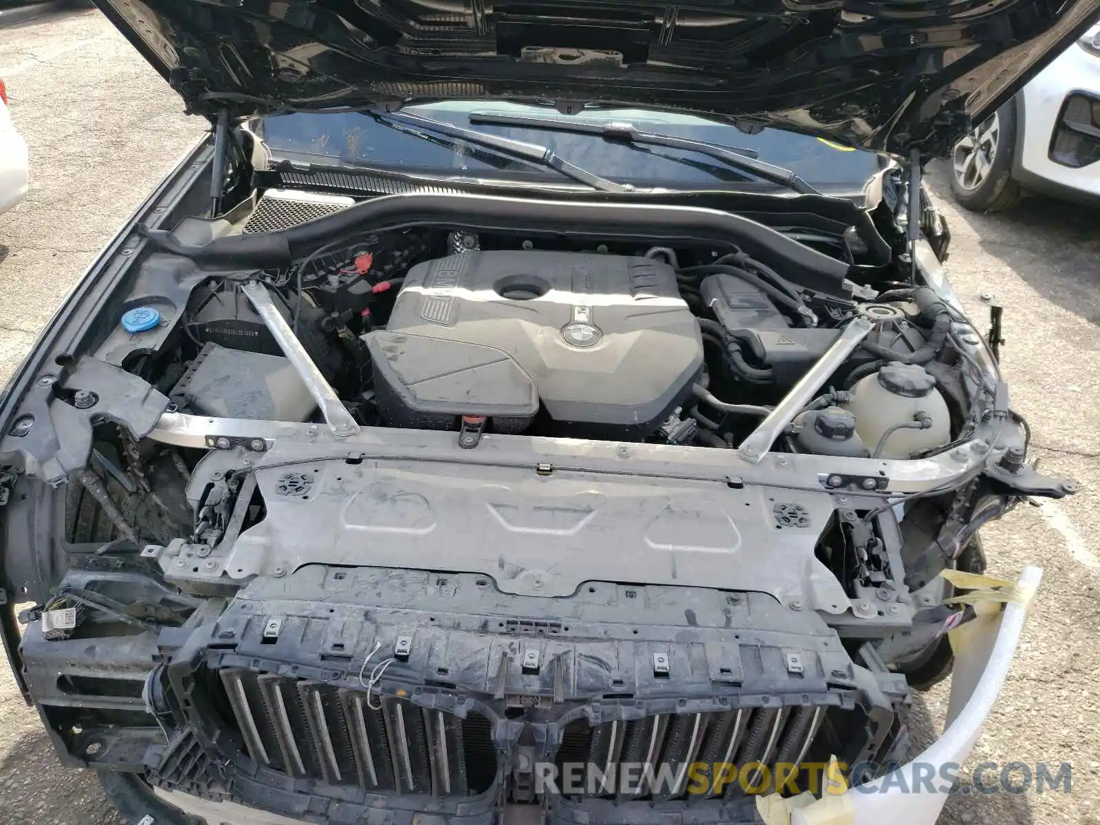 7 Photograph of a damaged car 5UXUJ3C53KLG53609 BMW X4 2019