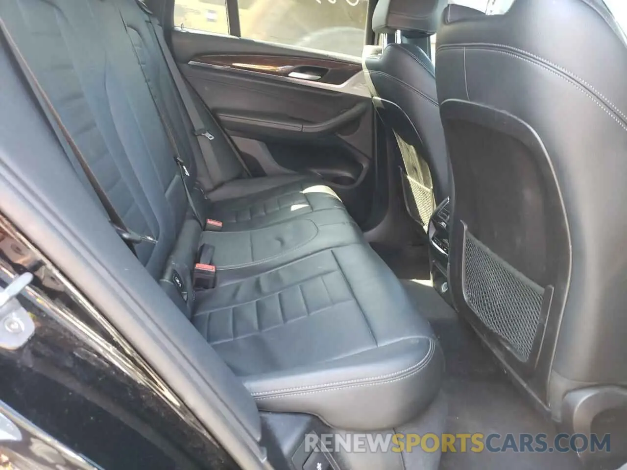 6 Photograph of a damaged car 5UXUJ3C53KLG54663 BMW X4 2019