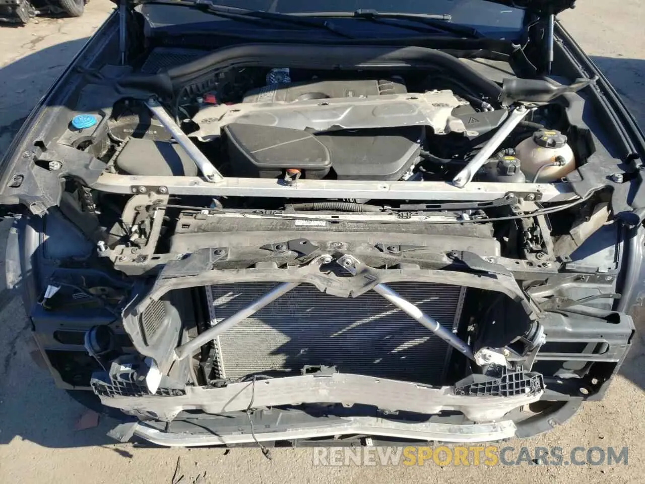 7 Photograph of a damaged car 5UXUJ3C53KLG54663 BMW X4 2019