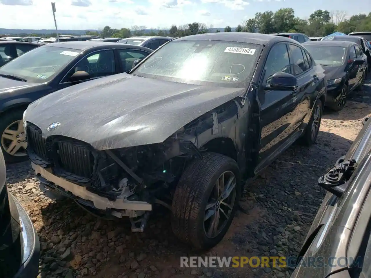 2 Photograph of a damaged car 5UXUJ3C54KLG51934 BMW X4 2019