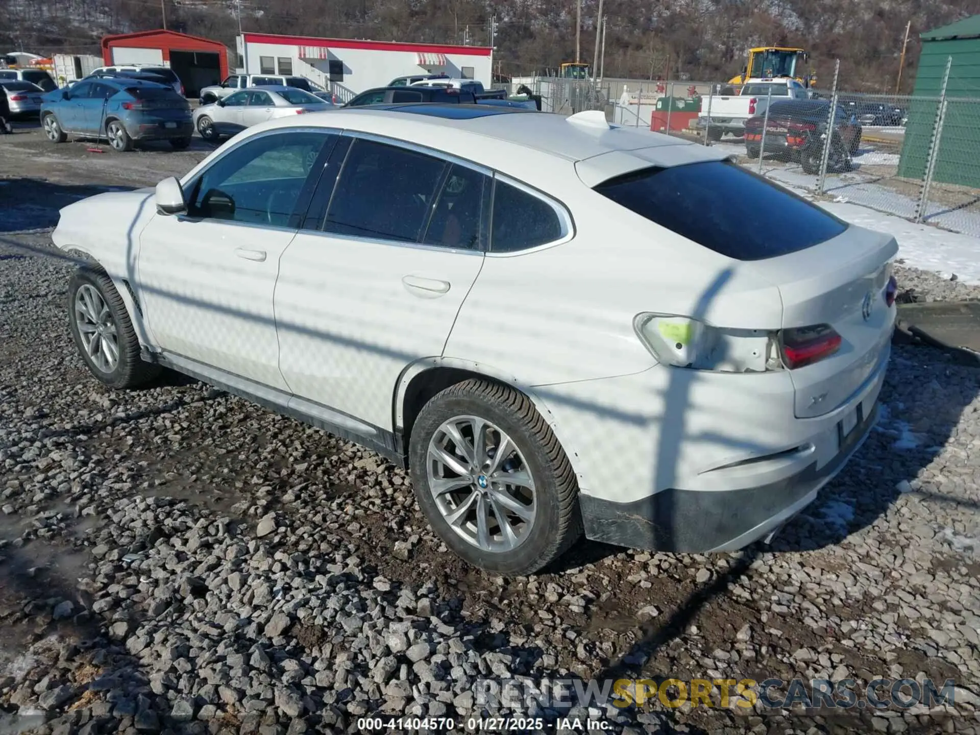 3 Photograph of a damaged car 5UXUJ3C54KLG52078 BMW X4 2019