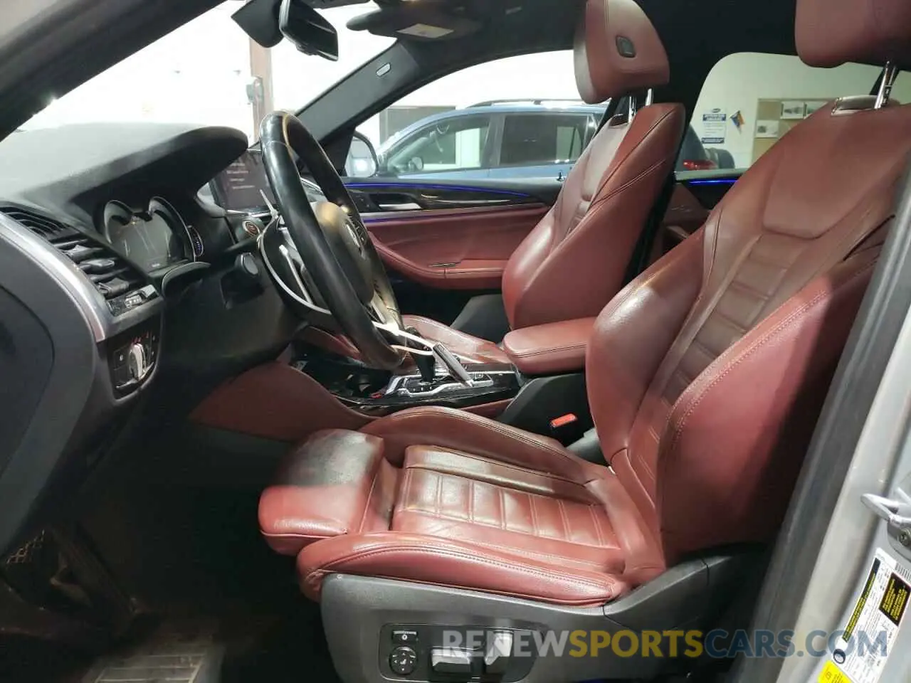 7 Photograph of a damaged car 5UXUJ3C55KLG54907 BMW X4 2019