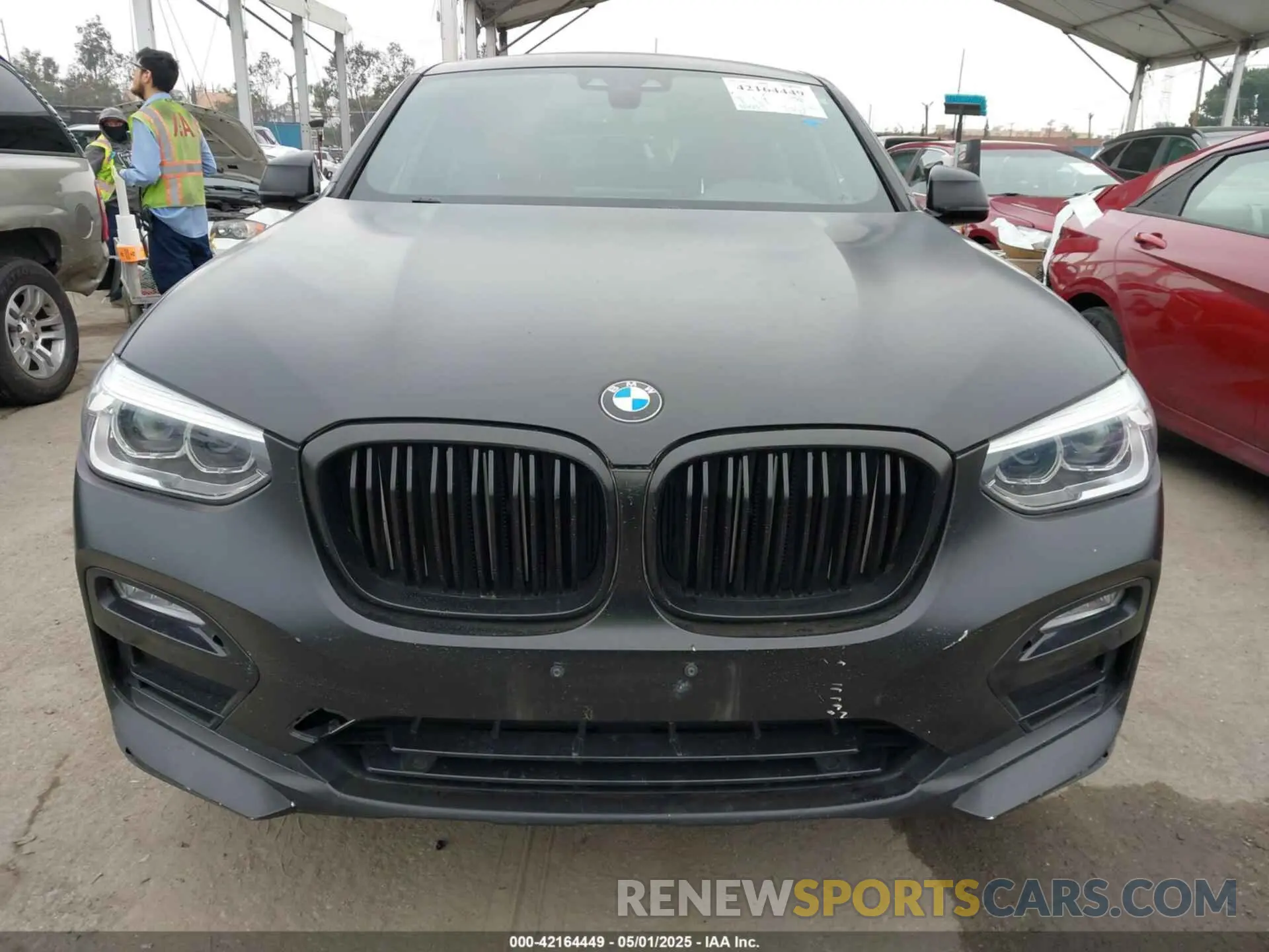 12 Photograph of a damaged car 5UXUJ3C56KLG53314 BMW X4 2019