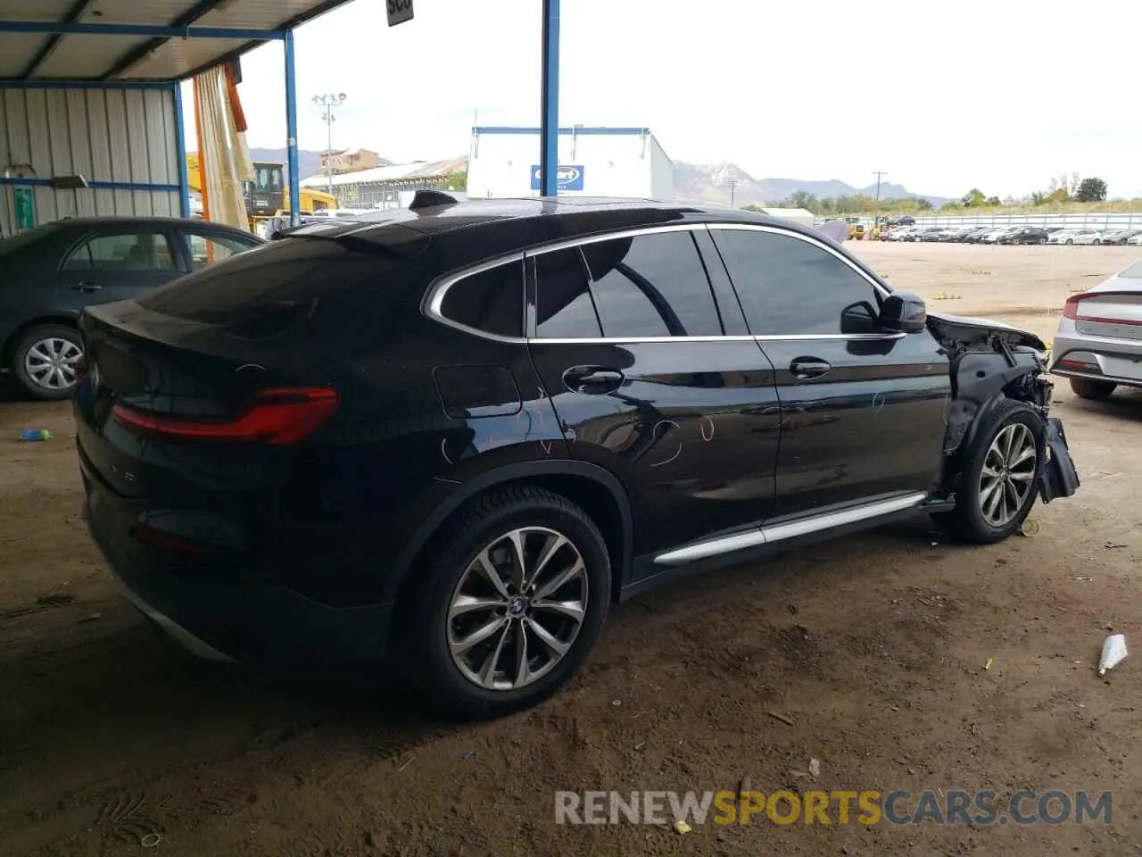 3 Photograph of a damaged car 5UXUJ3C56KLG54768 BMW X4 2019