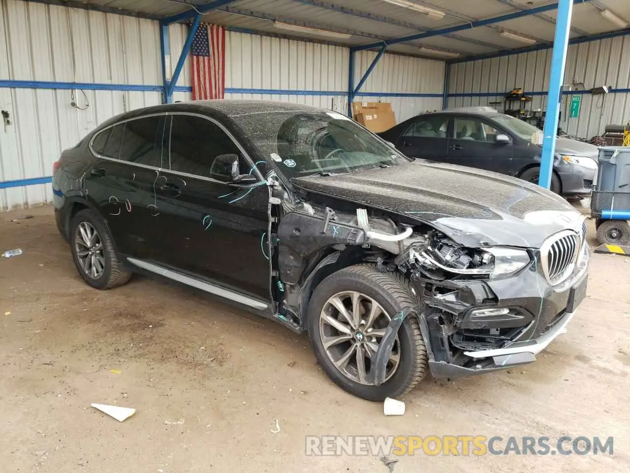 4 Photograph of a damaged car 5UXUJ3C56KLG54768 BMW X4 2019