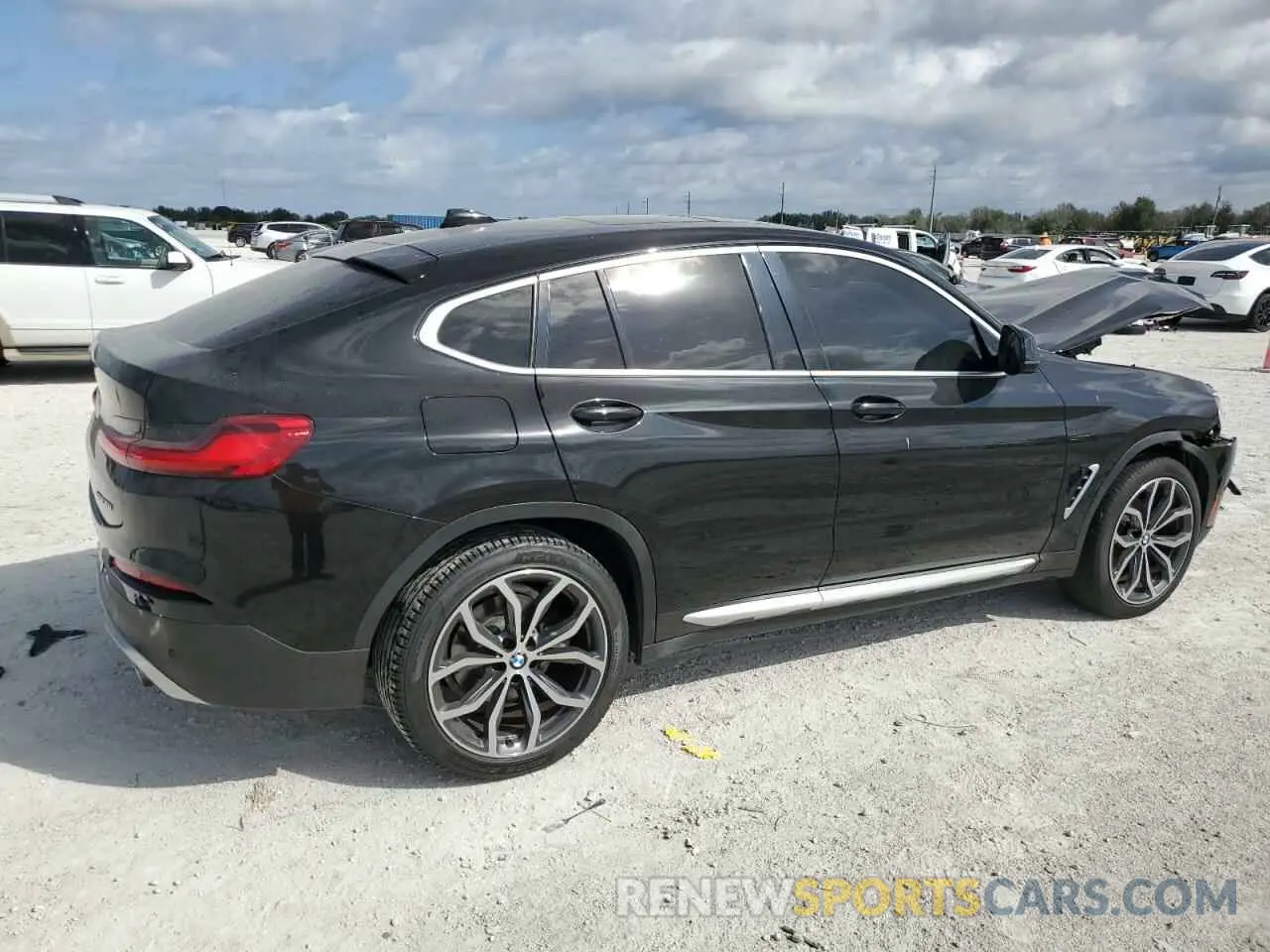 3 Photograph of a damaged car 5UXUJ3C56KLG54947 BMW X4 2019