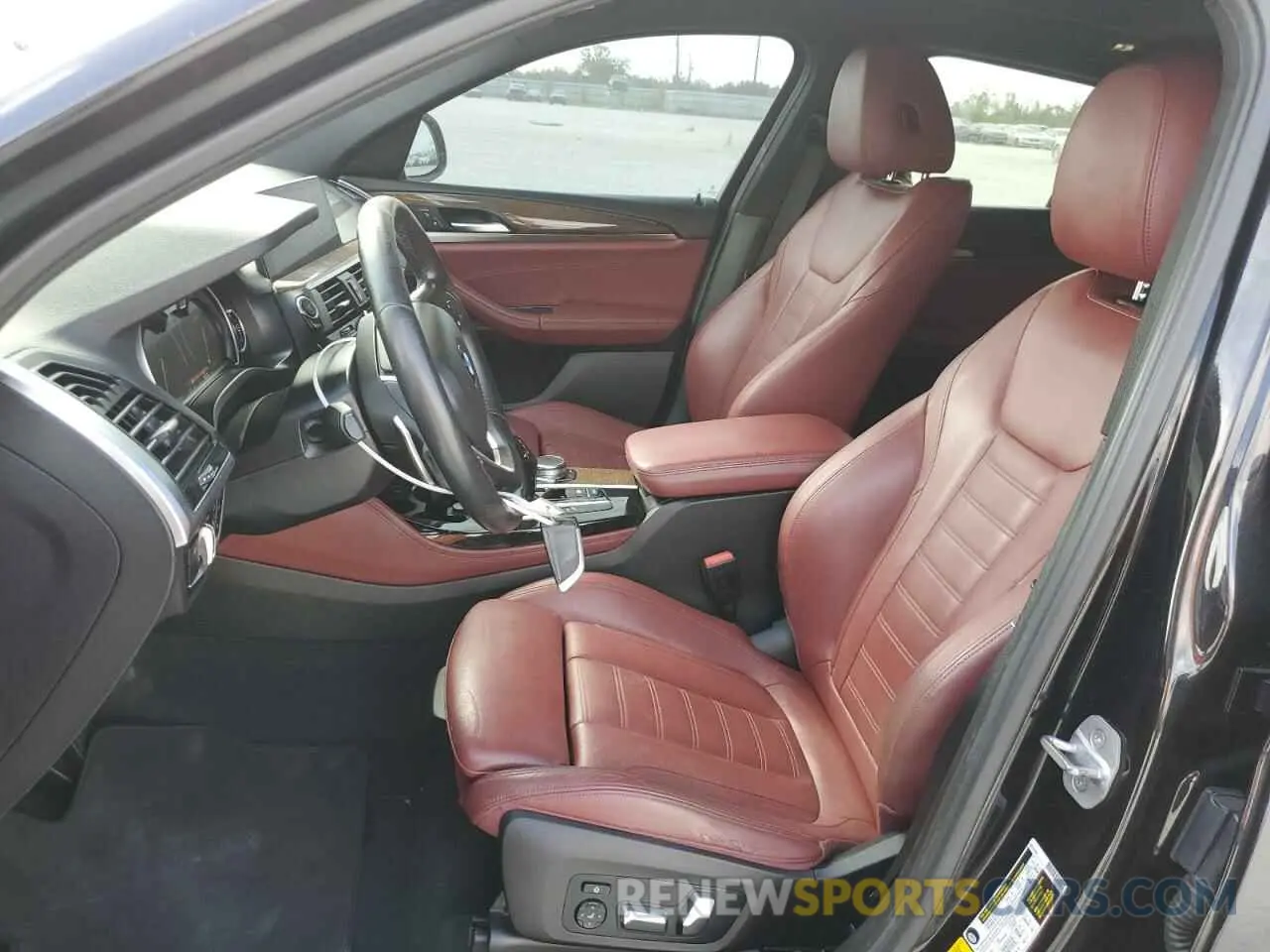 7 Photograph of a damaged car 5UXUJ3C56KLG54947 BMW X4 2019