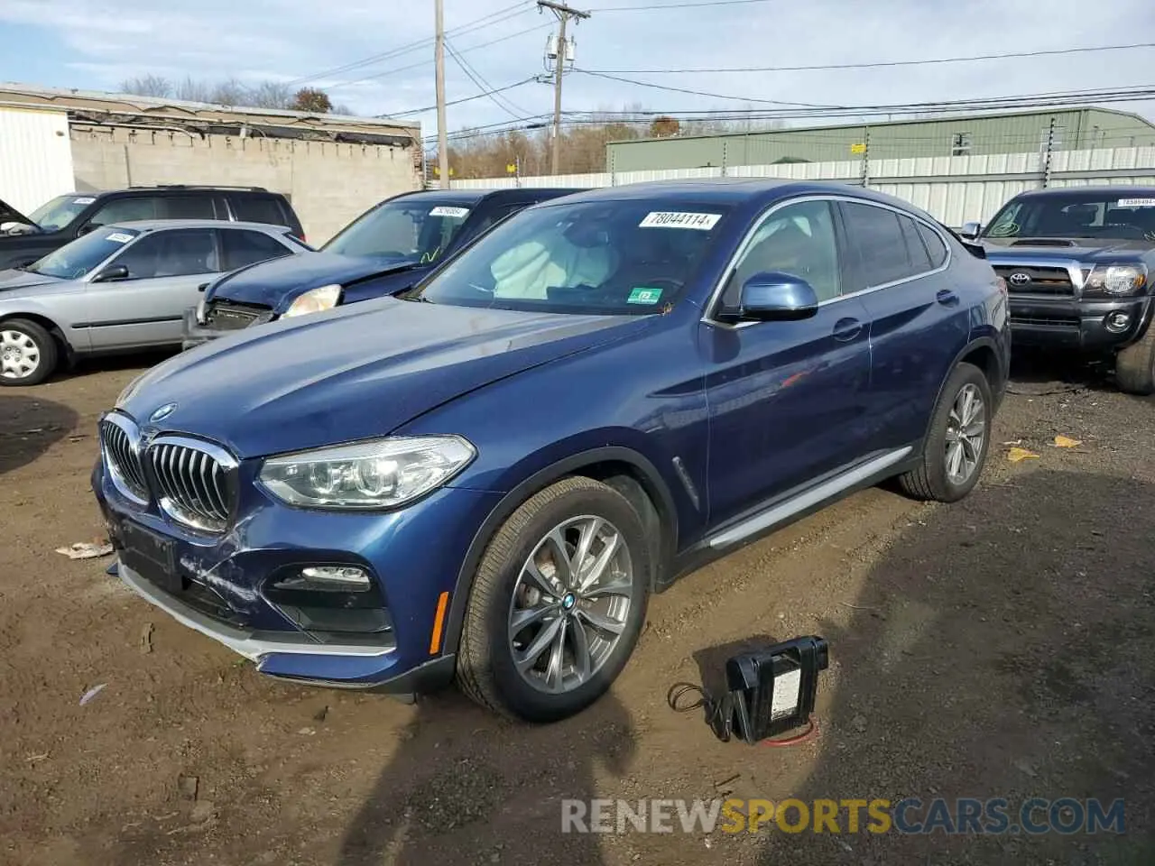 1 Photograph of a damaged car 5UXUJ3C58KLG52553 BMW X4 2019