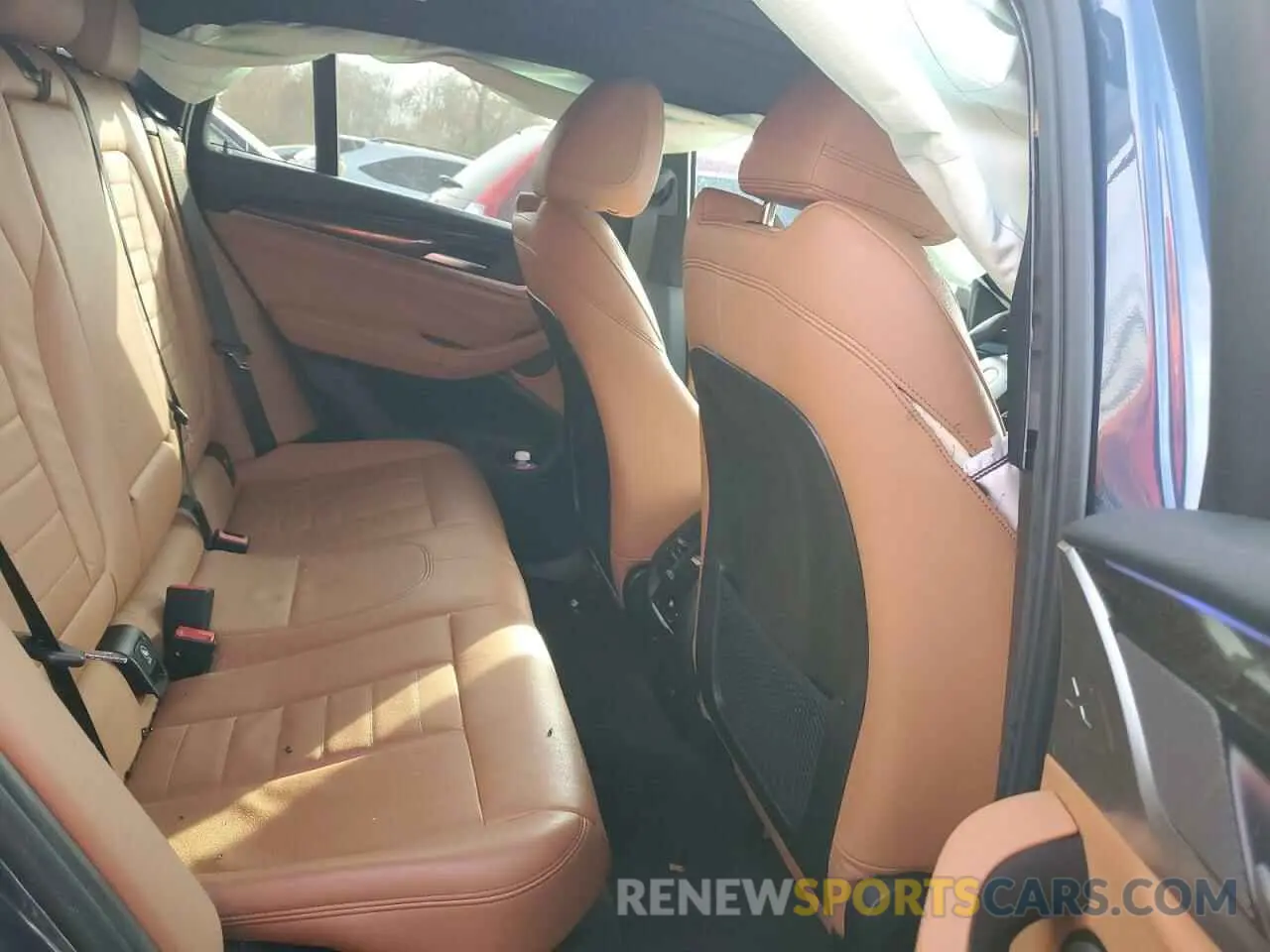 11 Photograph of a damaged car 5UXUJ3C58KLG52553 BMW X4 2019