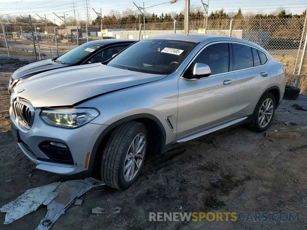 1 Photograph of a damaged car 5UXUJ3C58KLG55436 BMW X4 2019