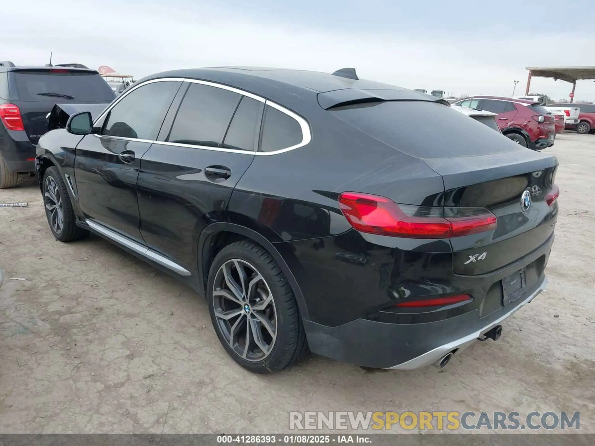 3 Photograph of a damaged car 5UXUJ3C58KLG55968 BMW X4 2019