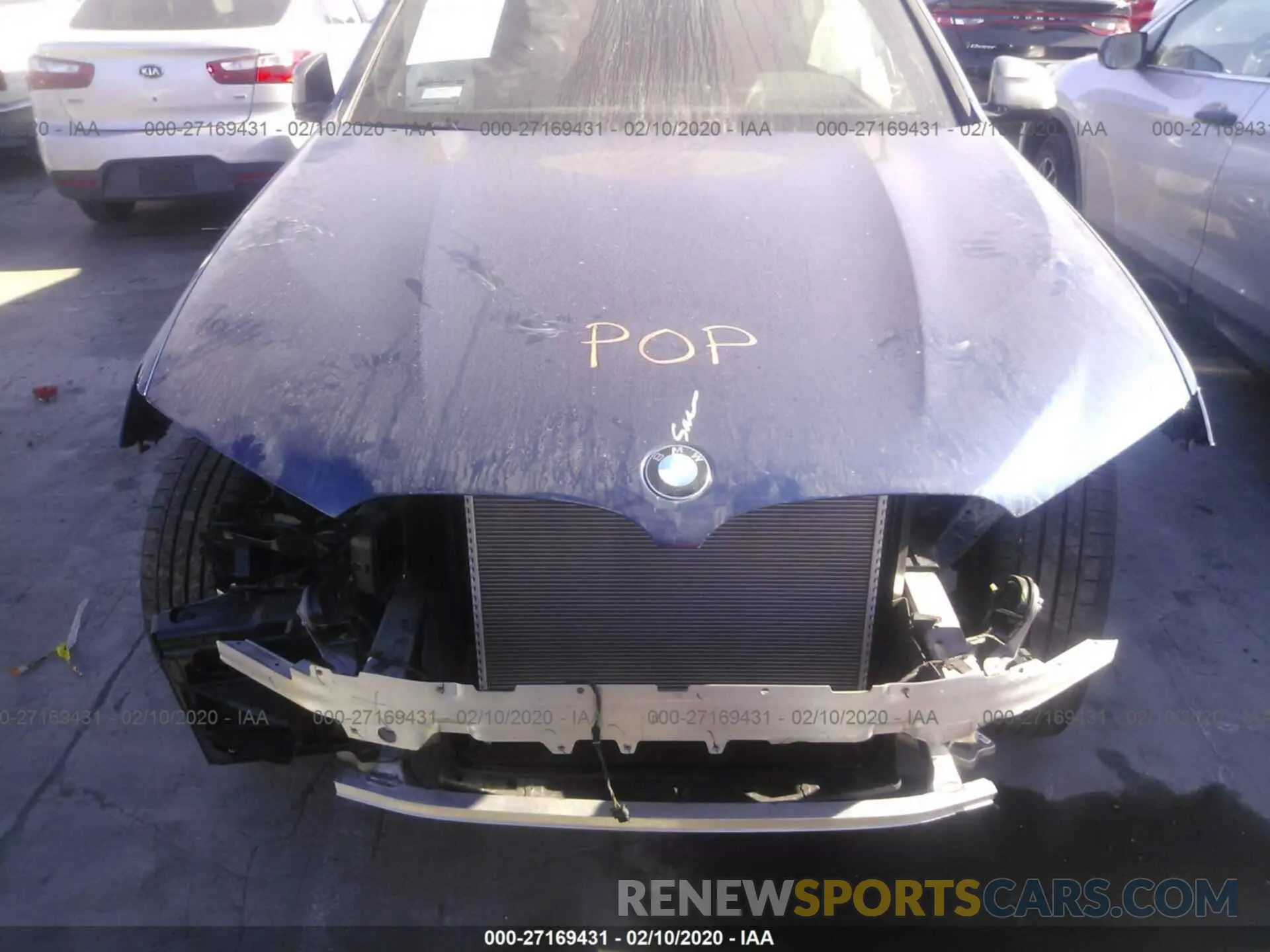 10 Photograph of a damaged car 5UXUJ5C50KLJ63377 BMW X4 2019