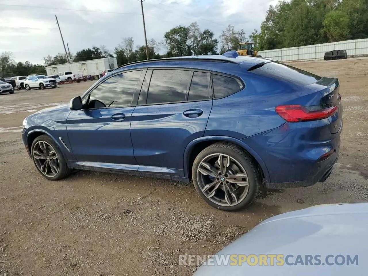 2 Photograph of a damaged car 5UXUJ5C51KLJ64182 BMW X4 2019
