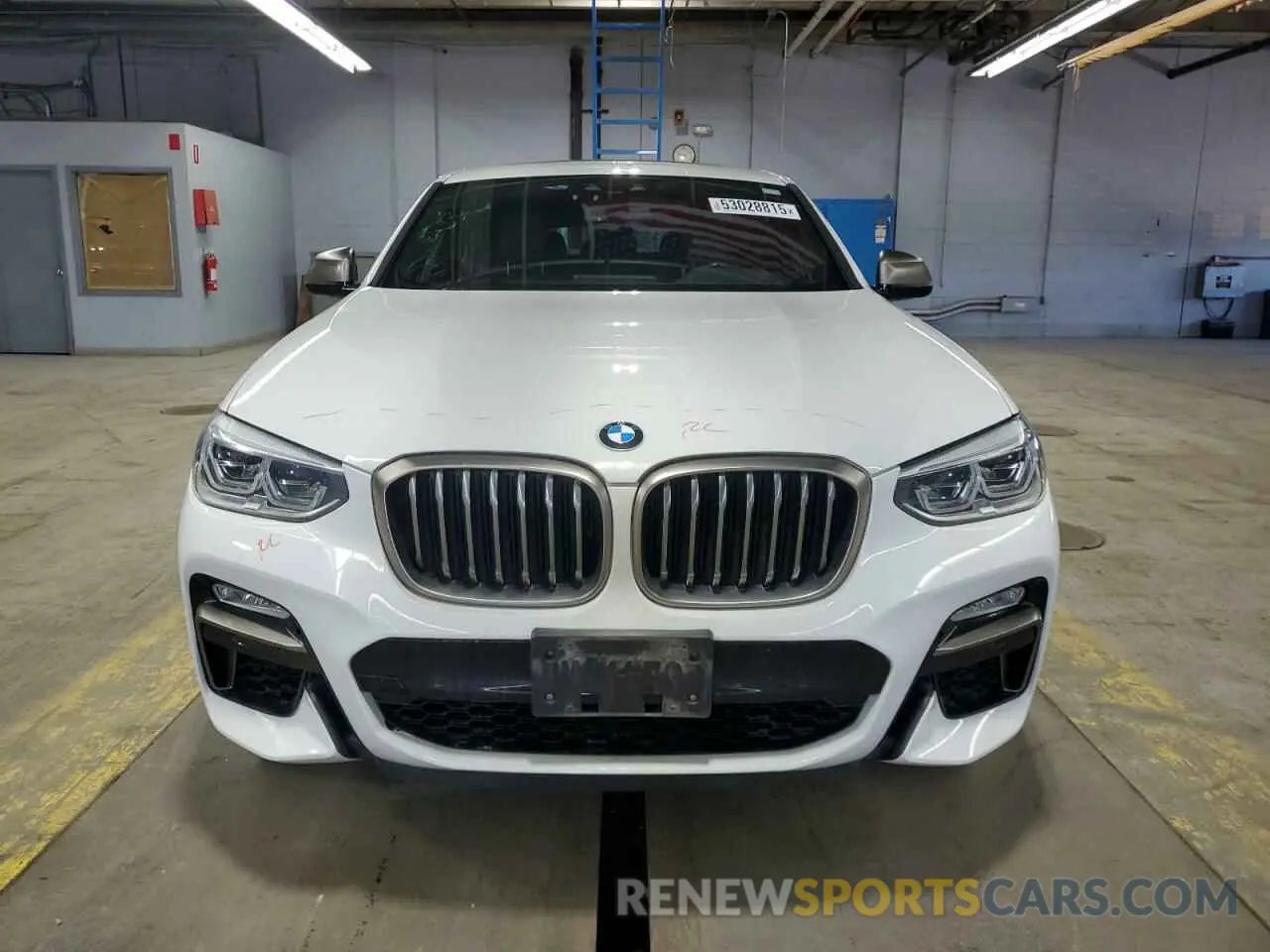 5 Photograph of a damaged car 5UXUJ5C55KLJ64198 BMW X4 2019