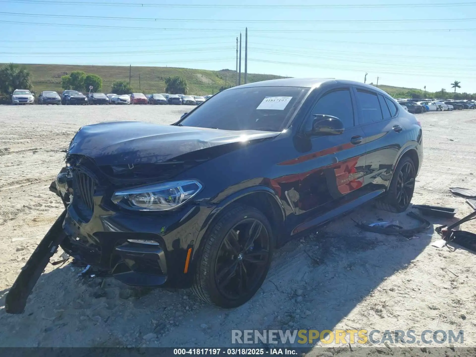 2 Photograph of a damaged car 5UXUJ5C57KLJ62520 BMW X4 2019