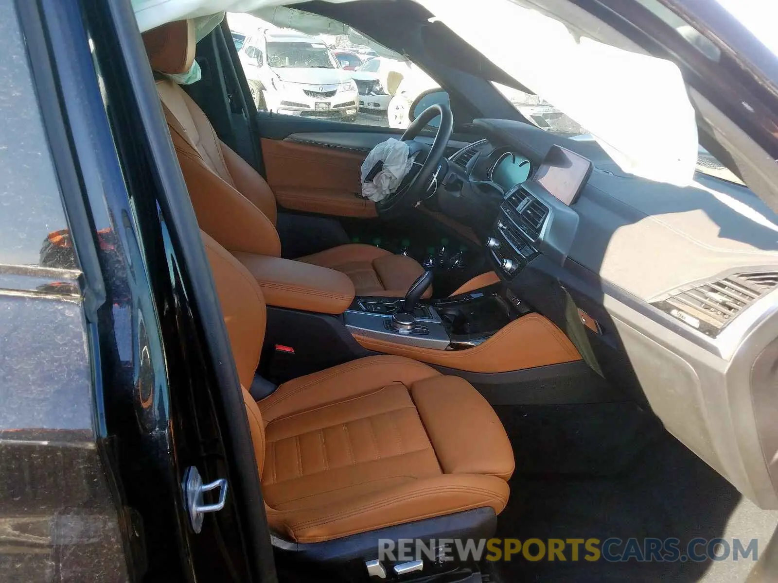 5 Photograph of a damaged car 5UXUJ5C57KLJ62789 BMW X4 2019