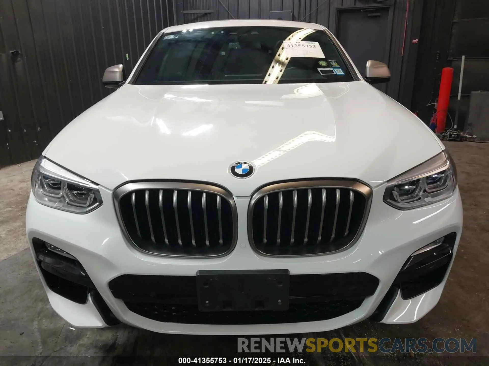 12 Photograph of a damaged car 5UXUJ5C58KLJ63742 BMW X4 2019