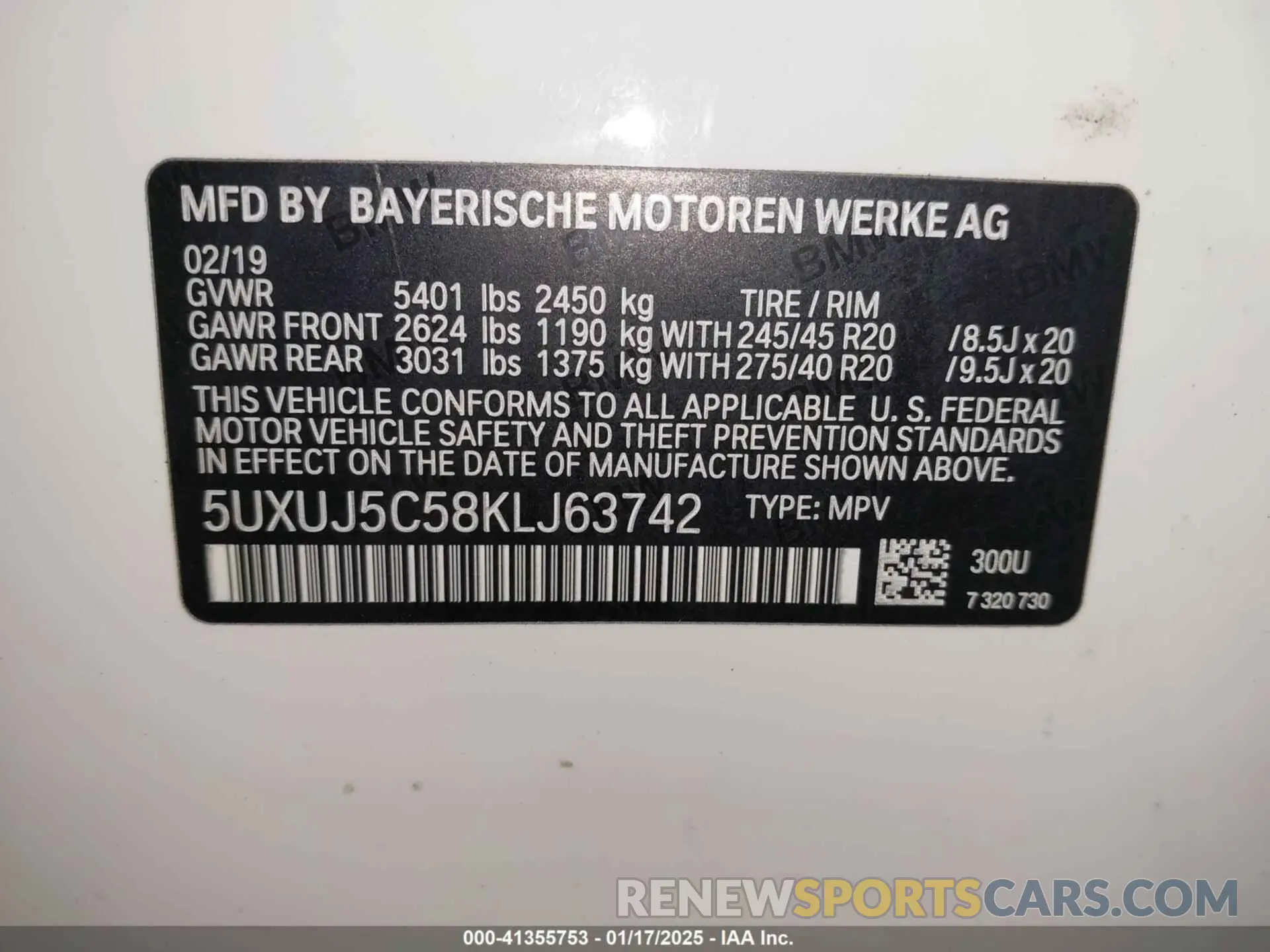 9 Photograph of a damaged car 5UXUJ5C58KLJ63742 BMW X4 2019