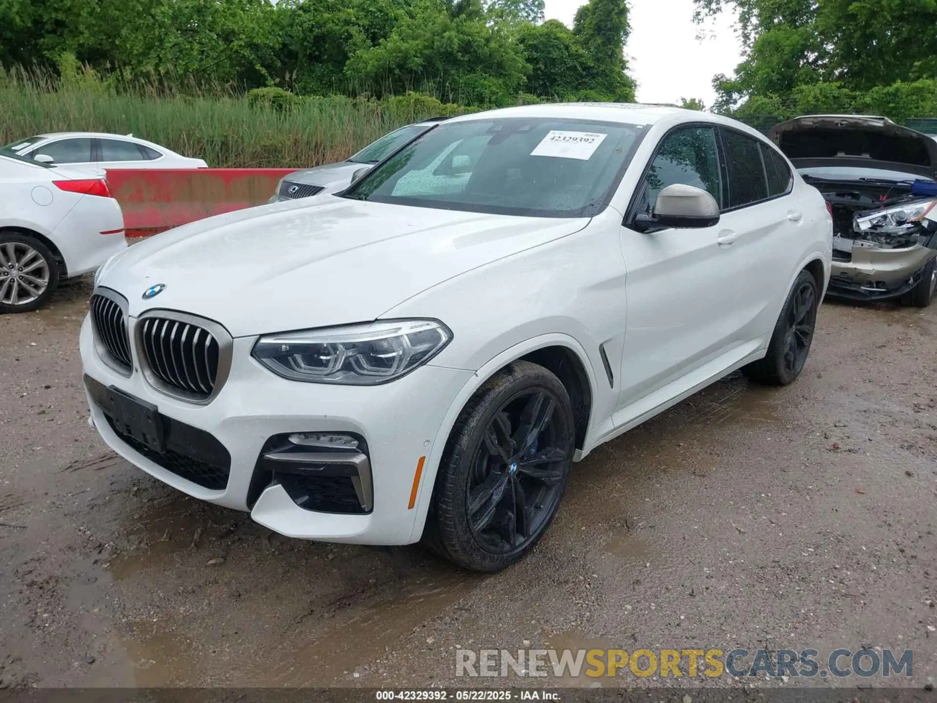 2 Photograph of a damaged car 5UXUJ5C5XKLJ64164 BMW X4 2019