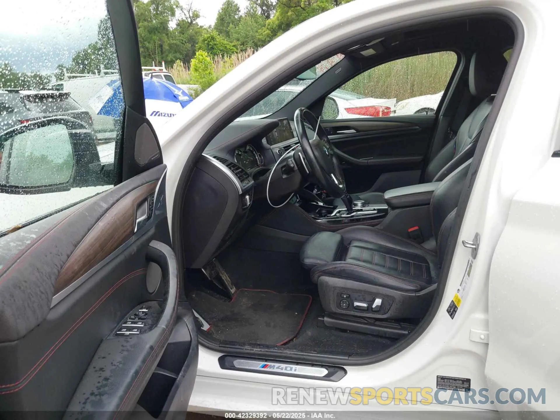 5 Photograph of a damaged car 5UXUJ5C5XKLJ64164 BMW X4 2019