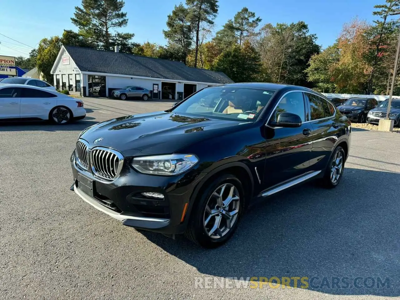 1 Photograph of a damaged car 5UX2V1C04L9B80175 BMW X4 2020