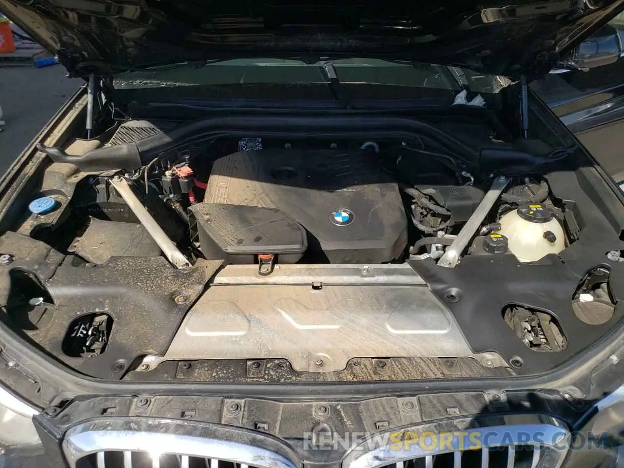 14 Photograph of a damaged car 5UX2V1C06L9B74278 BMW X4 2020