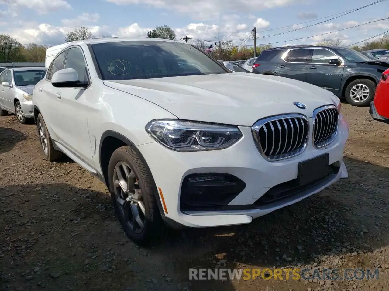 1 Photograph of a damaged car 5UX2V1C0XL9B39114 BMW X4 2020