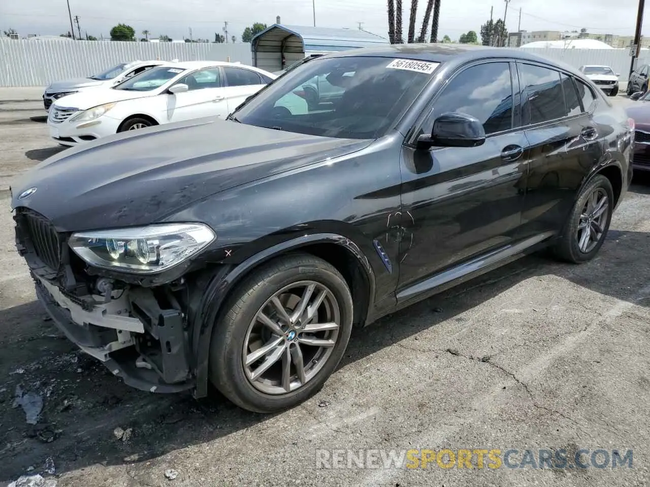 1 Photograph of a damaged car 5UX2V1C0XL9B93562 BMW X4 2020