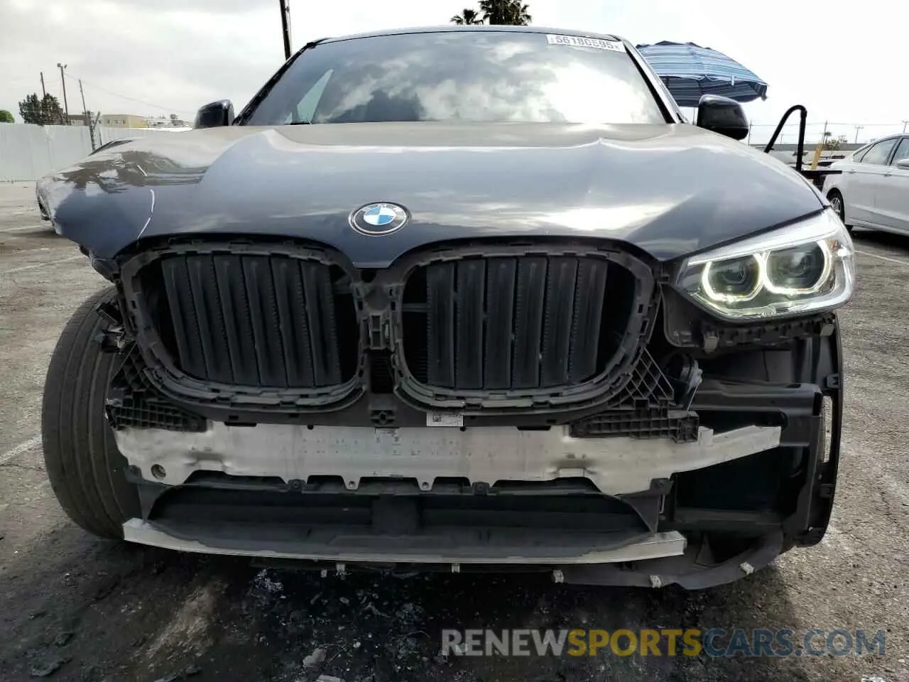 5 Photograph of a damaged car 5UX2V1C0XL9B93562 BMW X4 2020
