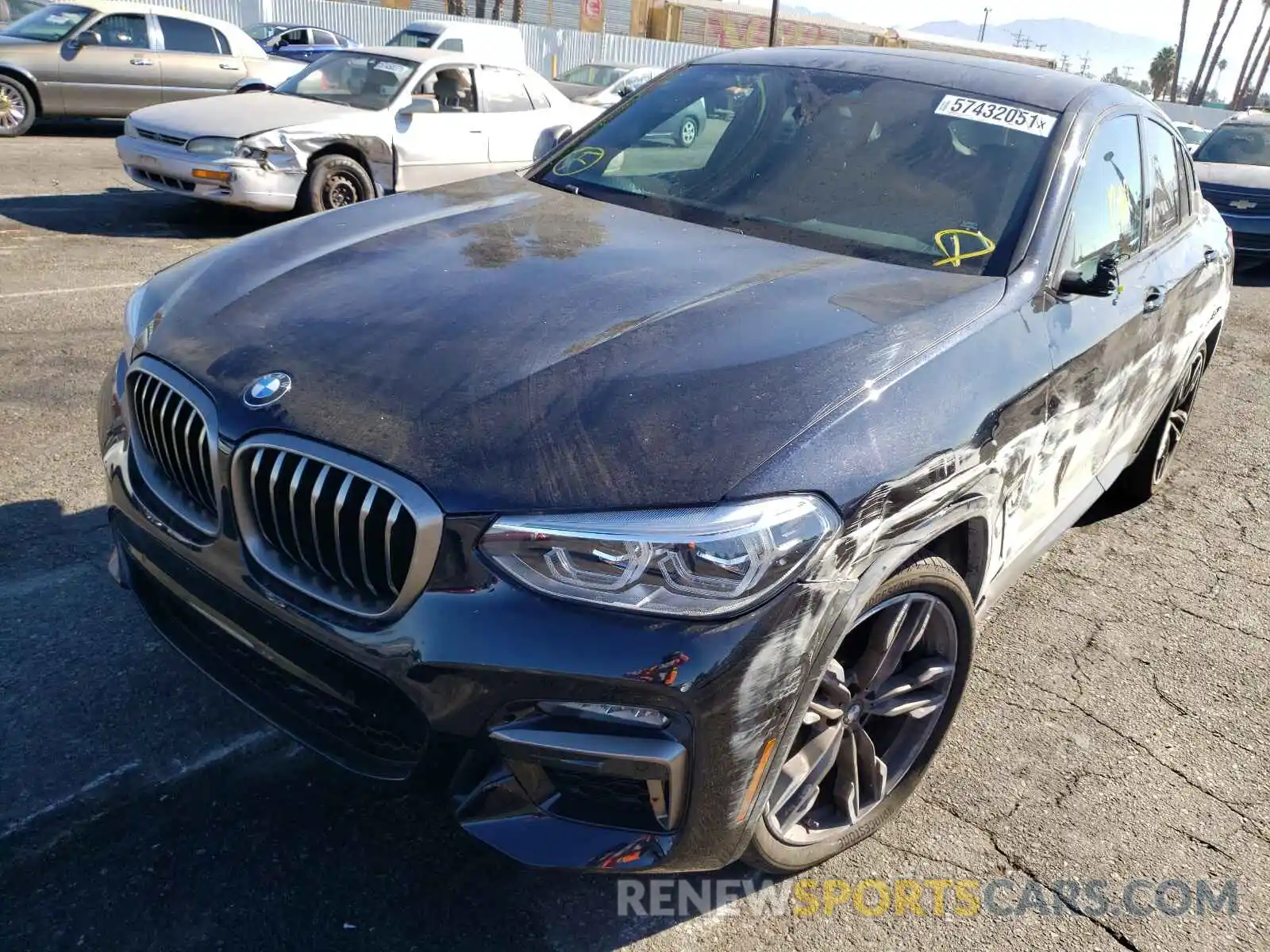 2 Photograph of a damaged car 5UX2V5C01L9B55192 BMW X4 2020