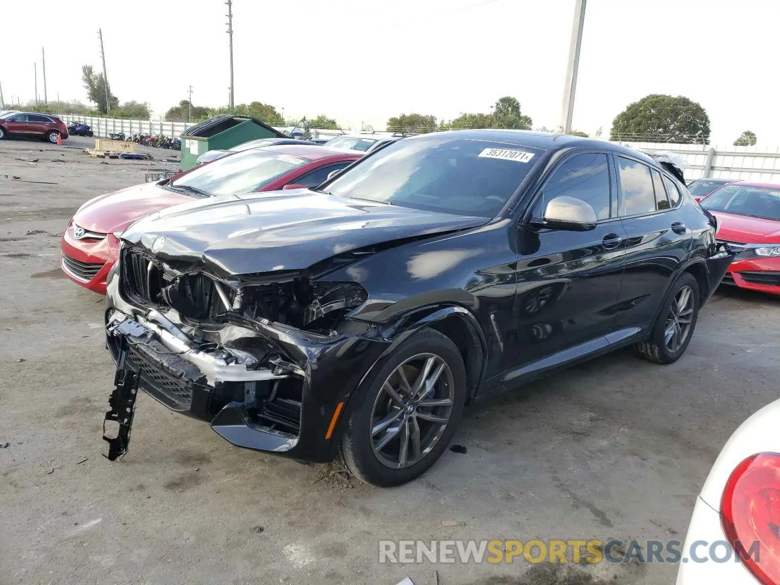 2 Photograph of a damaged car 5UX2V5C02L9B62362 BMW X4 2020