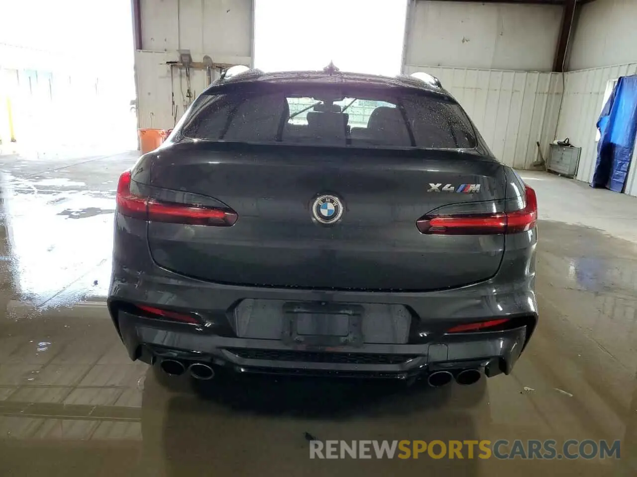 6 Photograph of a damaged car 5YMUJ0C05L9B44115 BMW X4 2020