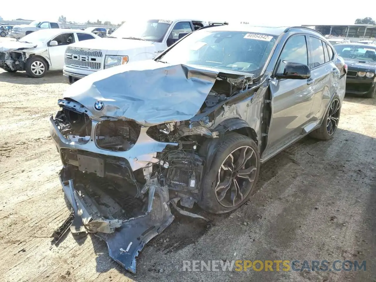 2 Photograph of a damaged car 5YMUJ0C05LLA99745 BMW X4 2020