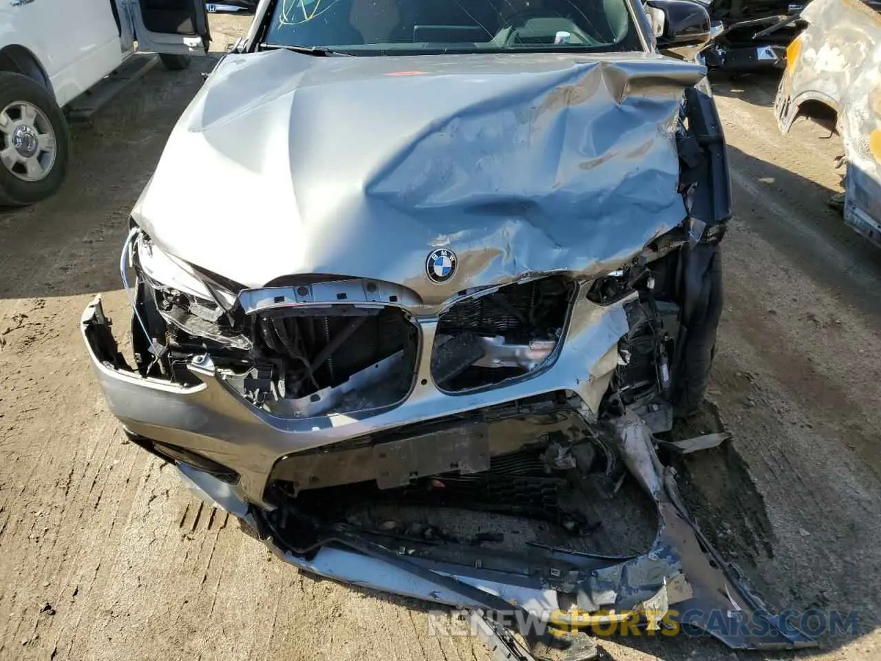 7 Photograph of a damaged car 5YMUJ0C05LLA99745 BMW X4 2020