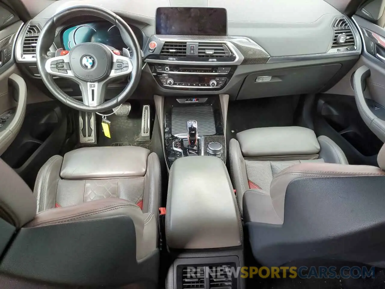 8 Photograph of a damaged car 5YMUJ0C08LLU67316 BMW X4 2020