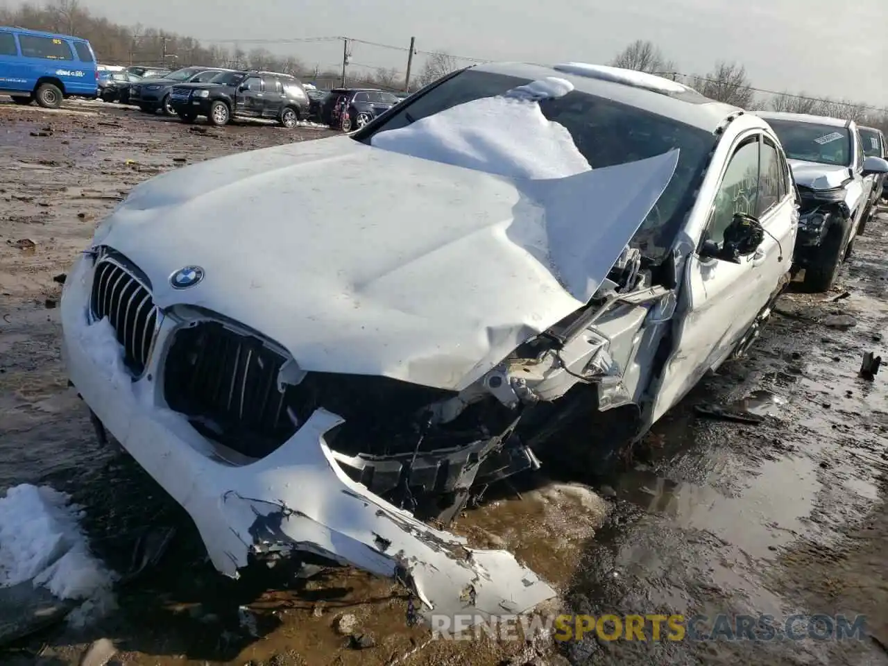 2 Photograph of a damaged car 5UX2V1C01M9H80444 BMW X4 2021