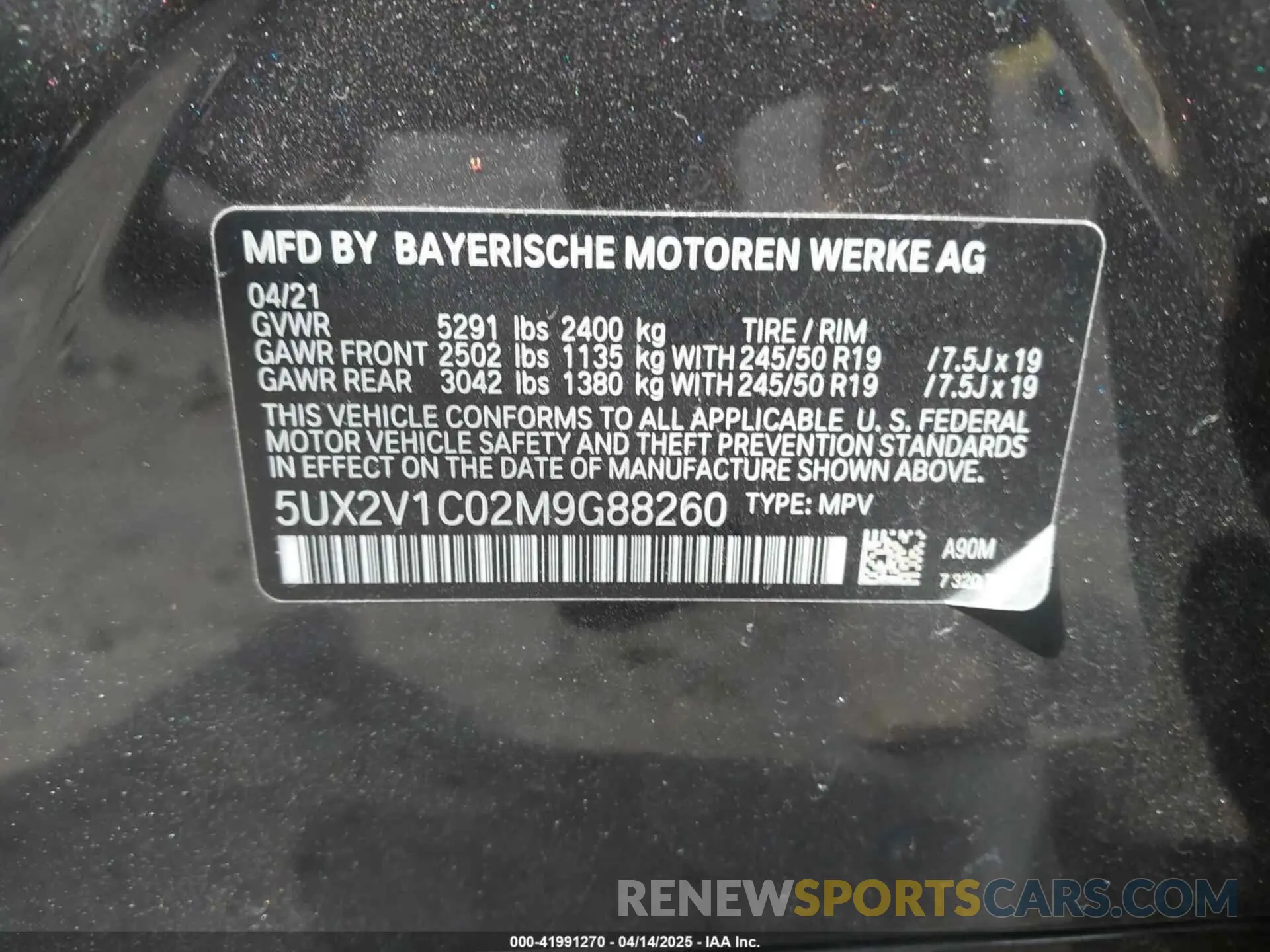 9 Photograph of a damaged car 5UX2V1C02M9G88260 BMW X4 2021