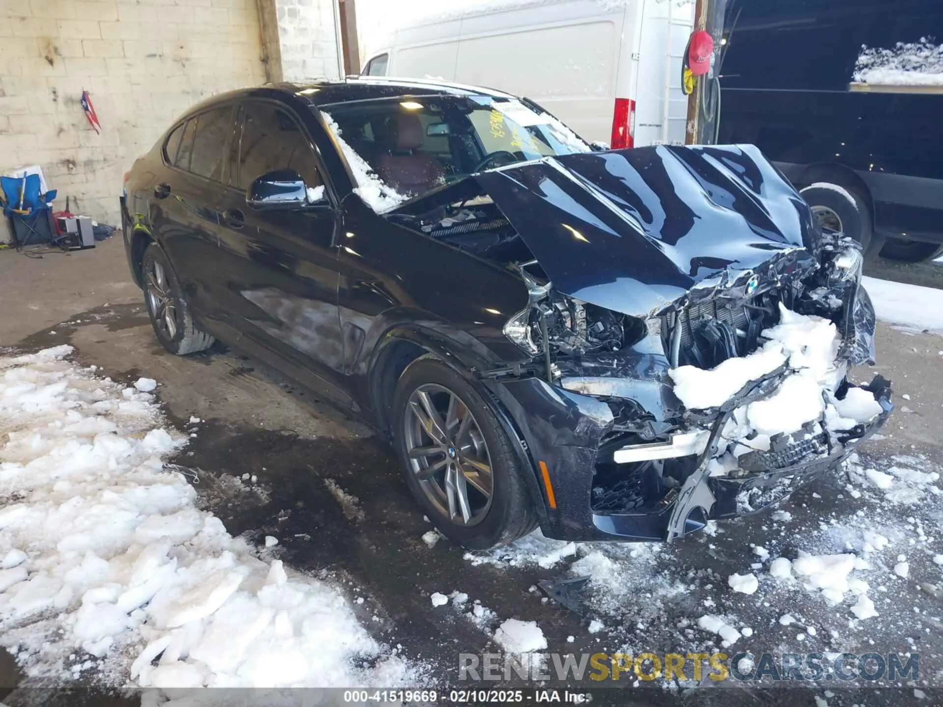 1 Photograph of a damaged car 5UX2V1C02M9G88419 BMW X4 2021