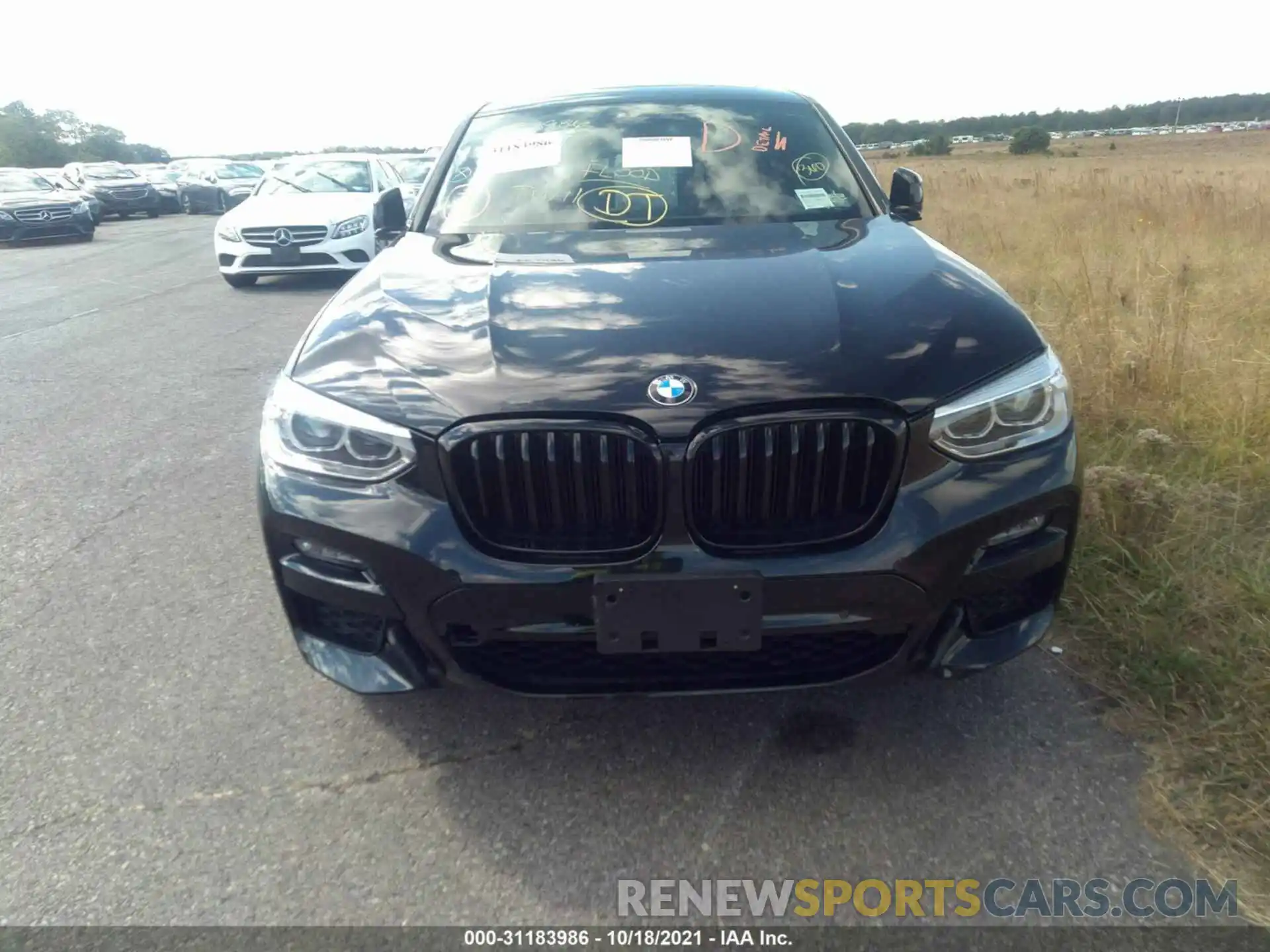 6 Photograph of a damaged car 5UX2V1C02M9H98984 BMW X4 2021