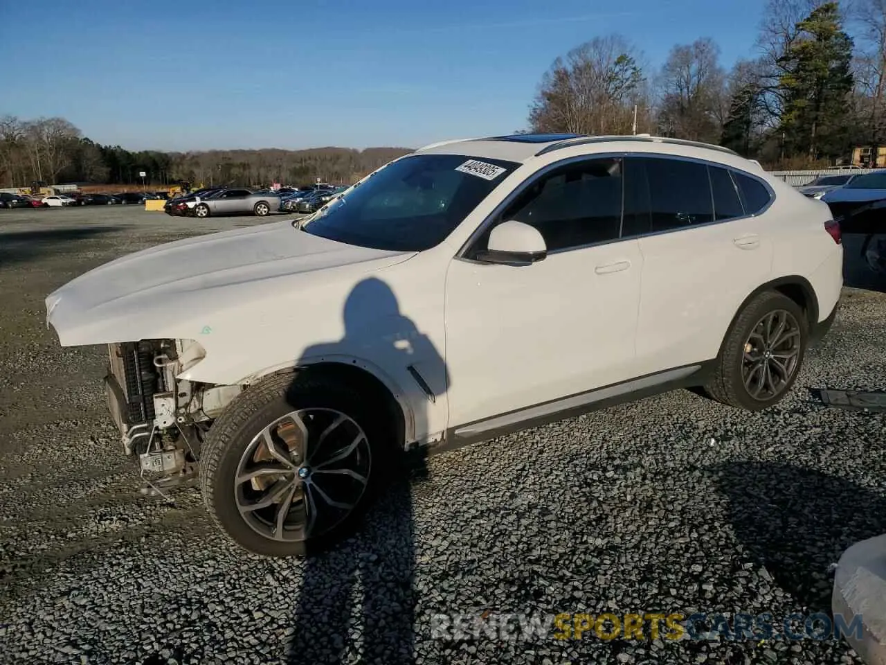 1 Photograph of a damaged car 5UX2V1C07M9E48539 BMW X4 2021