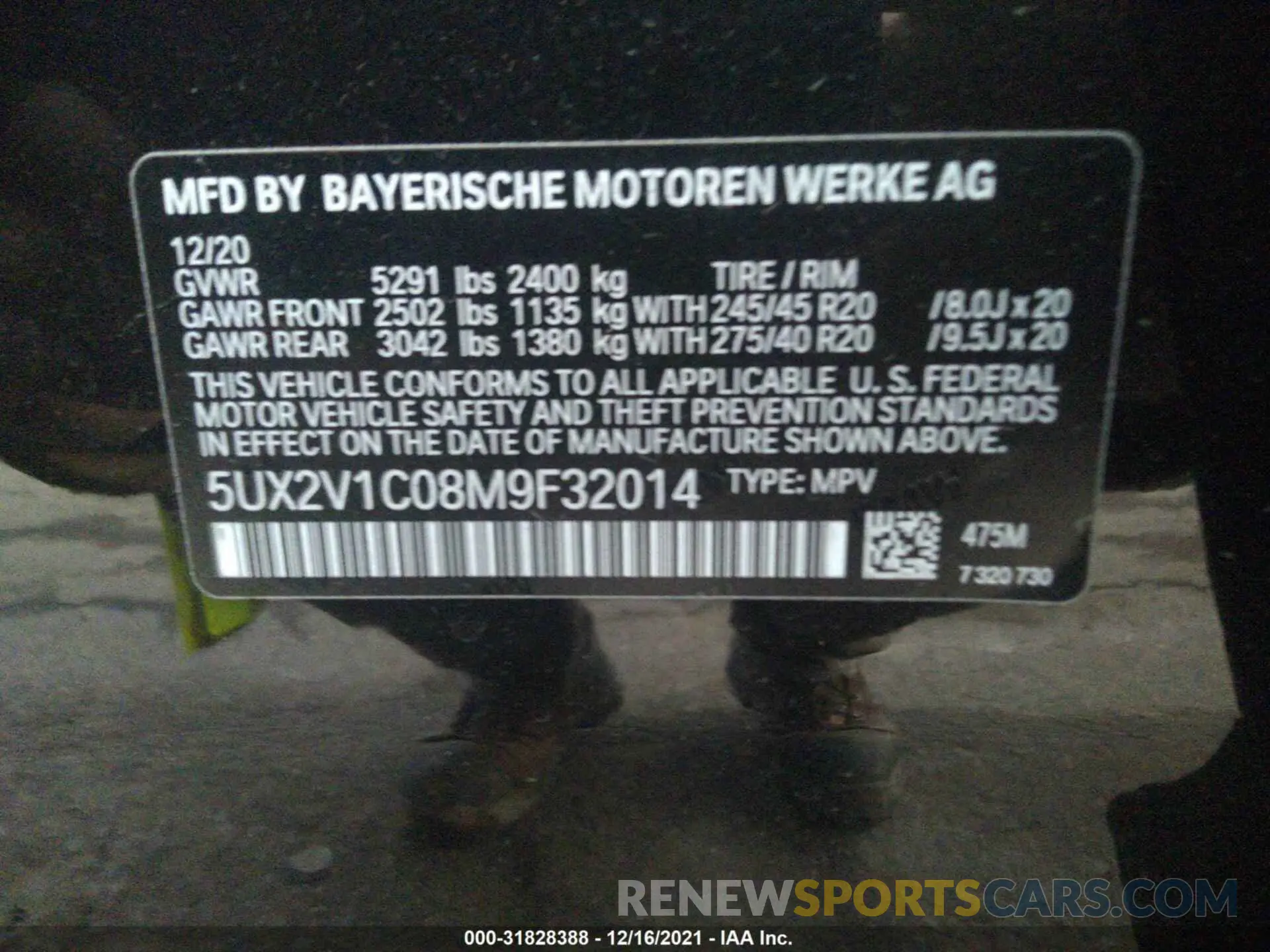 9 Photograph of a damaged car 5UX2V1C08M9F32014 BMW X4 2021