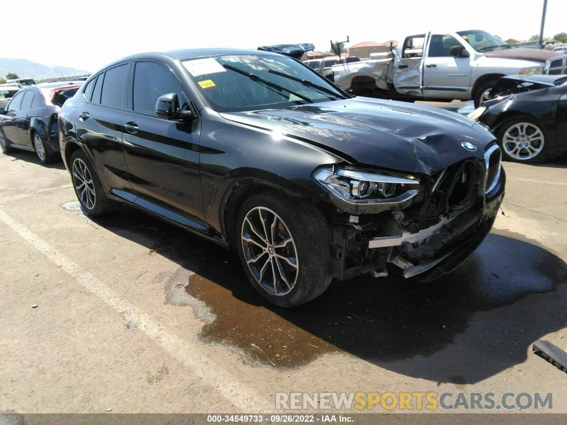 1 Photograph of a damaged car 5UX2V1C08M9F41313 BMW X4 2021