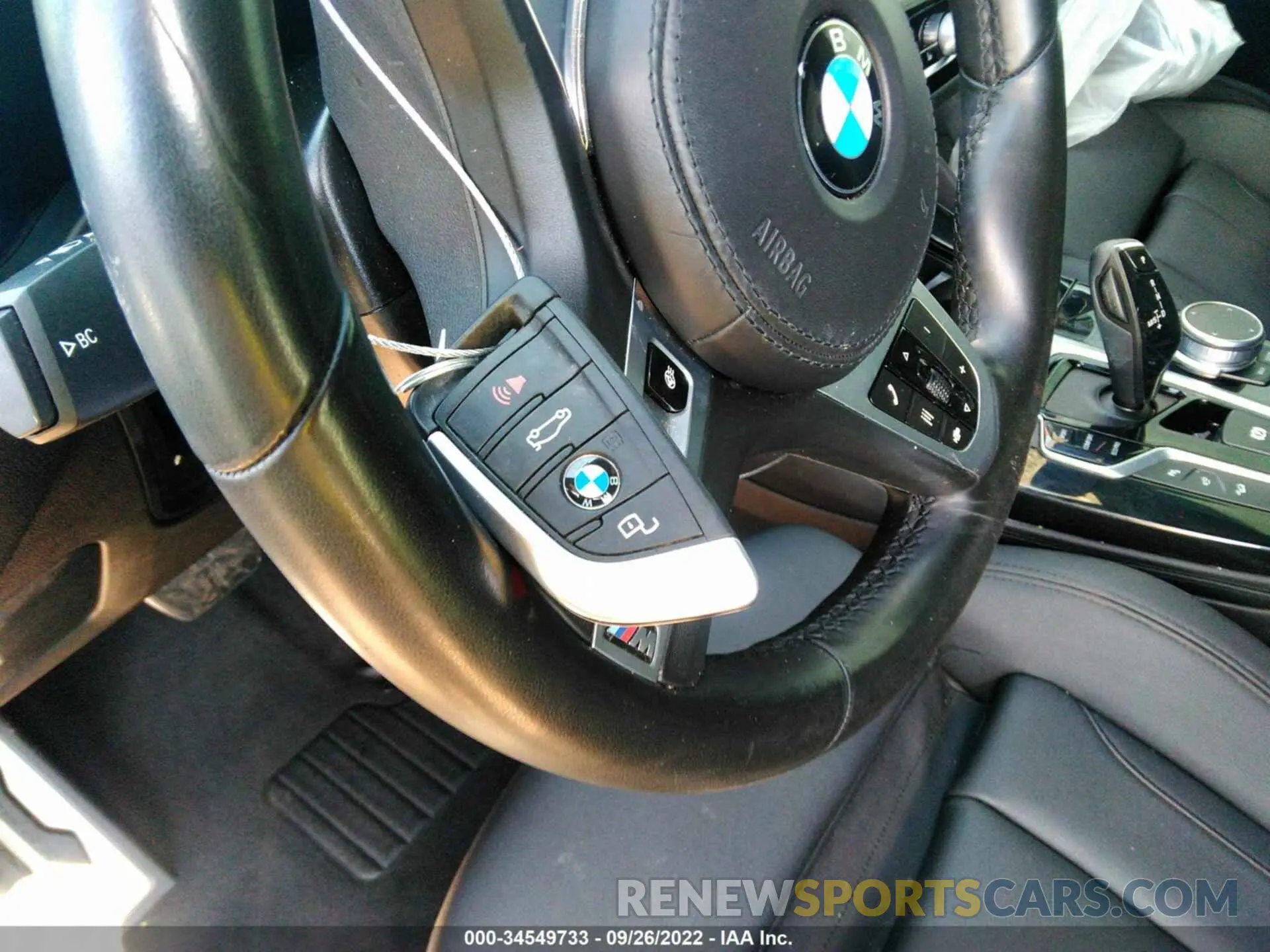 11 Photograph of a damaged car 5UX2V1C08M9F41313 BMW X4 2021