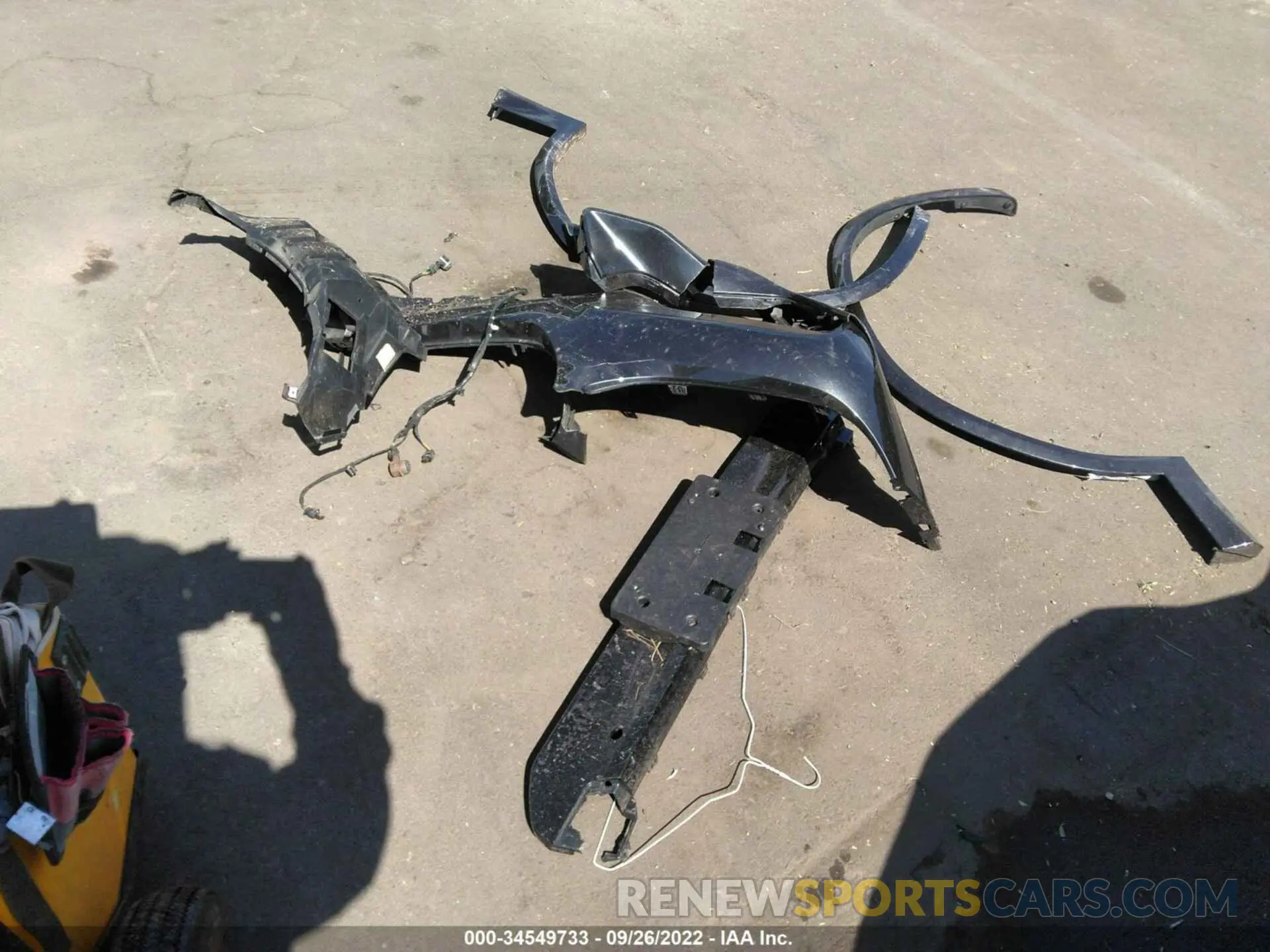 12 Photograph of a damaged car 5UX2V1C08M9F41313 BMW X4 2021