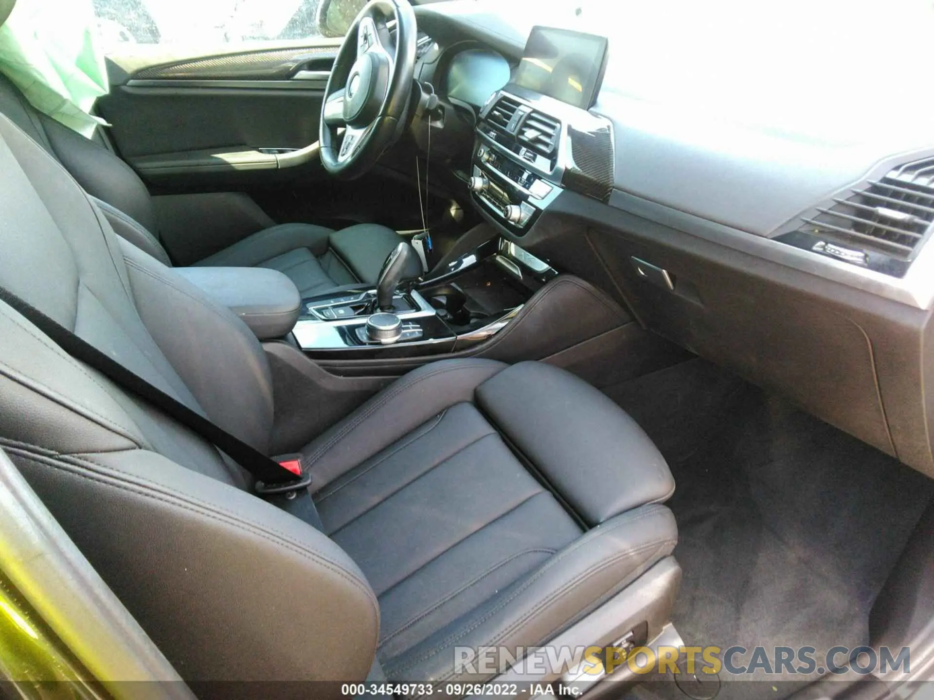 5 Photograph of a damaged car 5UX2V1C08M9F41313 BMW X4 2021