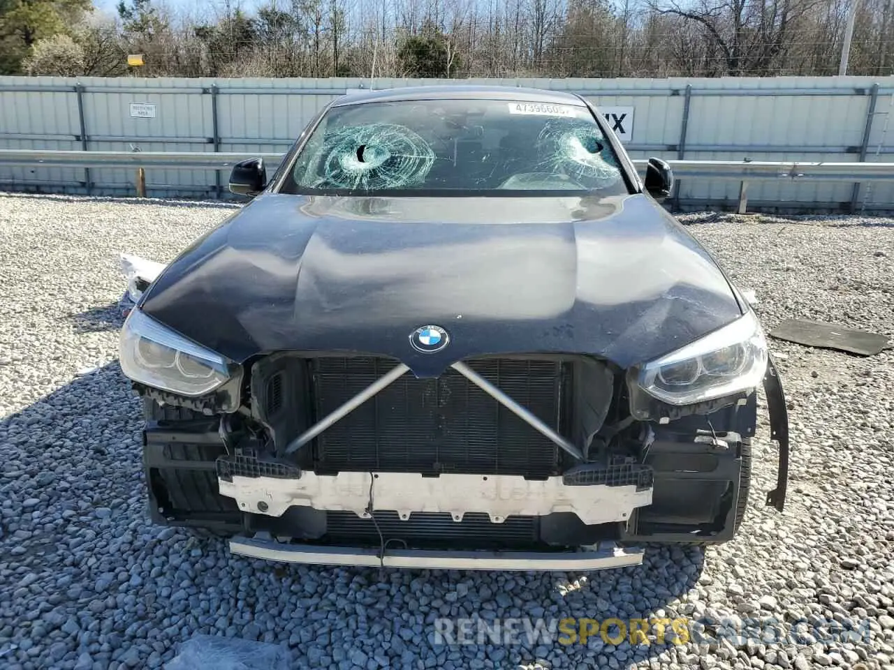 5 Photograph of a damaged car 5UX2V1C0XM9E74567 BMW X4 2021